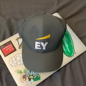 EY hat, brand new